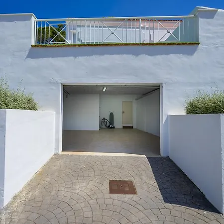 Cabopino House -